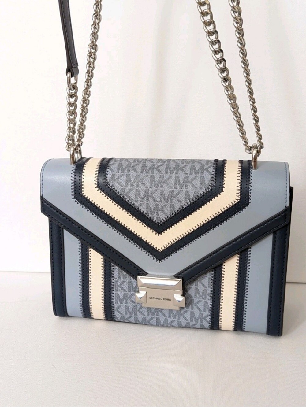 Whitney Medium Color-Block and Signature Logo Shoulder Bag